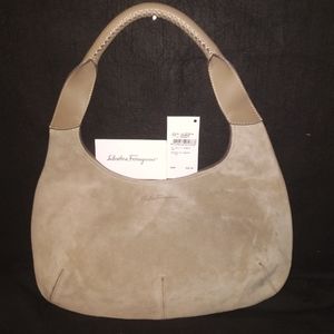 SALVATORE FERRAGAMO.,